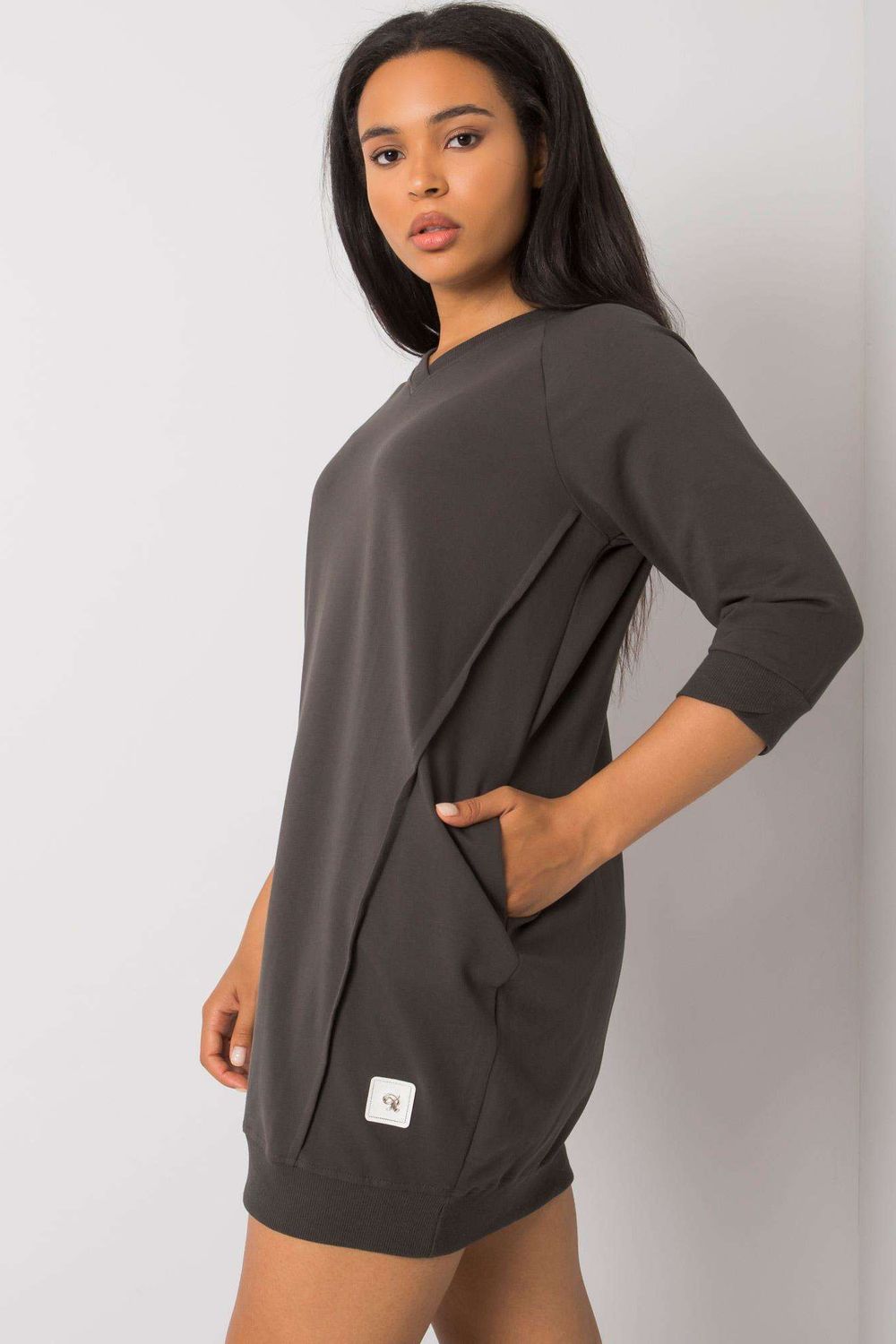Sukienka Model RV-SK-6847.59P Khaki - Relevance160083 - Zielony - obrazek 2