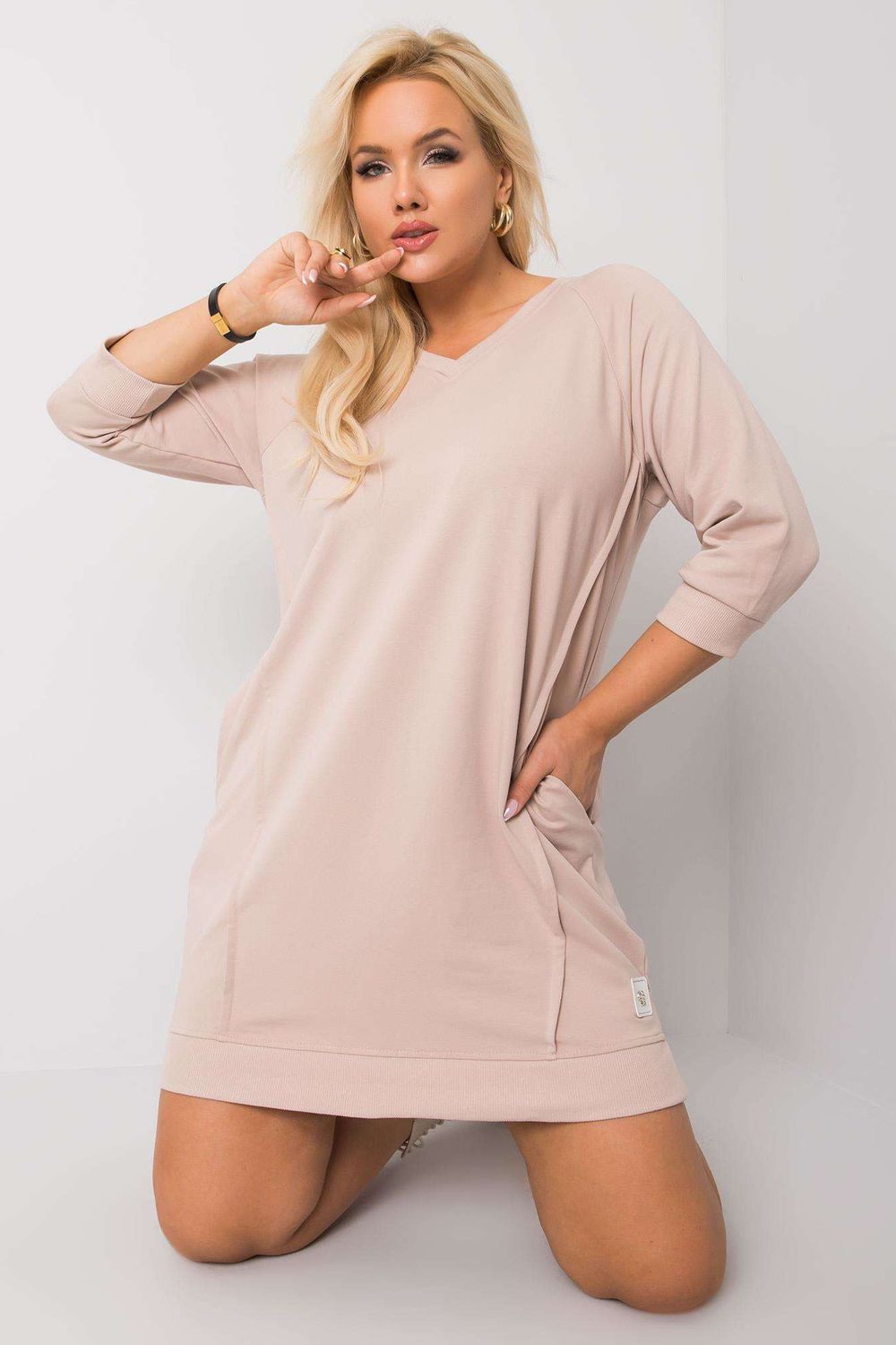 Sukienka Model RV-SK-6847.59P Light Beige - Relevance160084 - Beżowy - obrazek 3