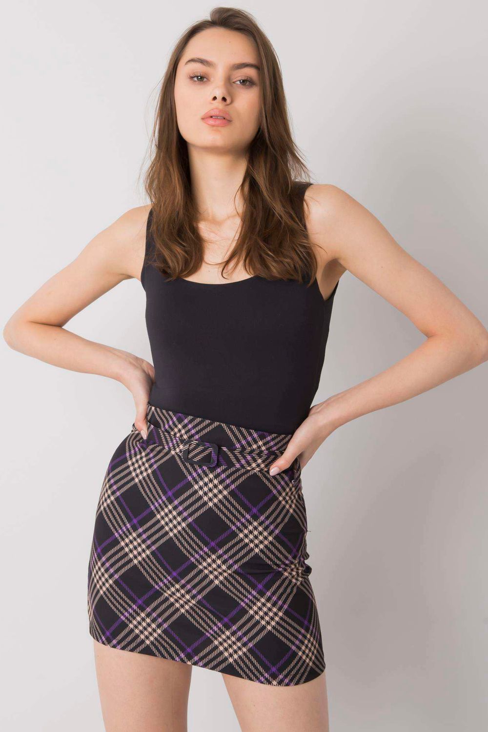 Spódnica Model DHJ-SD-3213.11P Black/Violet - Italy Moda160387 - Czarny - obrazek 2