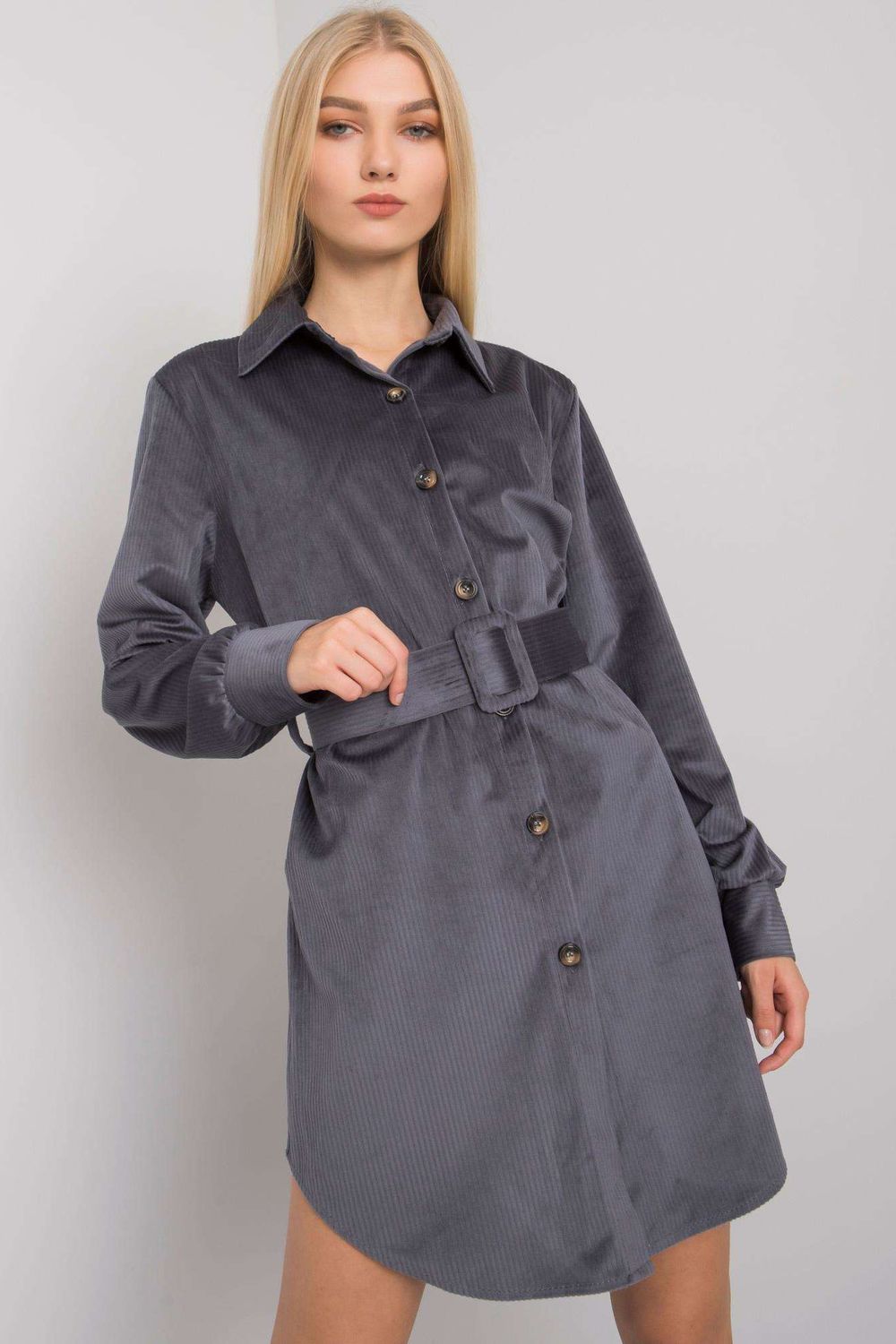 Sukienka Model DHJ-SK-10333.12P Grafit - Italy Moda160422 - Szary