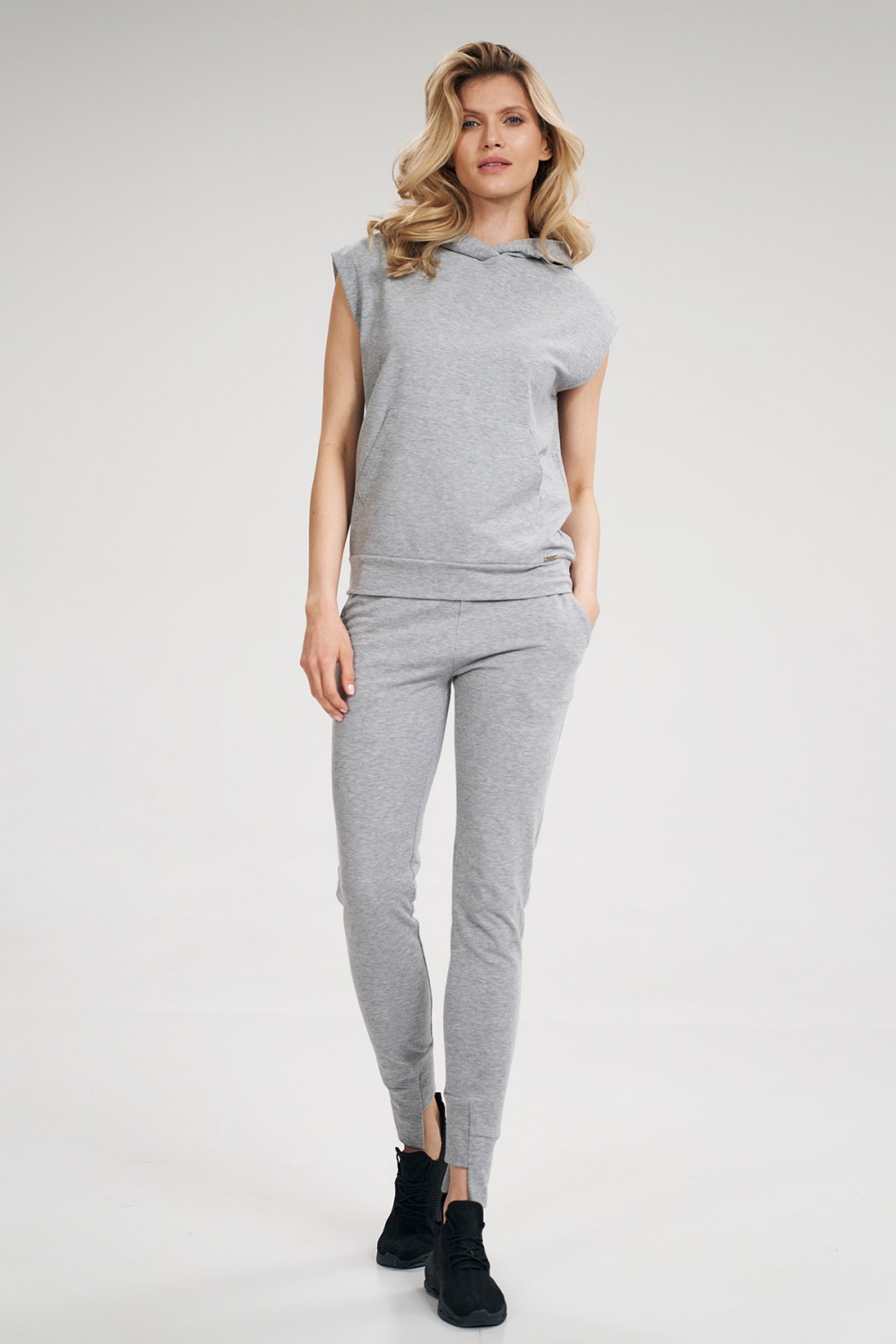 Spodnie Dresowe Model M806 Grey - Figl162366 - Szary