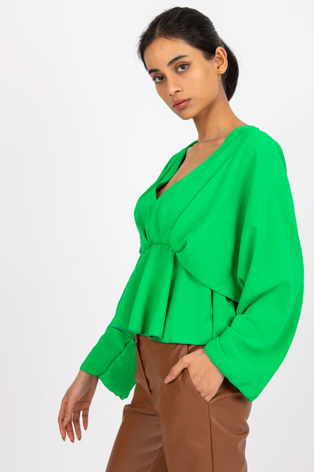 Bluzka Model DHJ-BZ-11979.67 Green - Italy Moda162549 - Zielony - obrazek 3