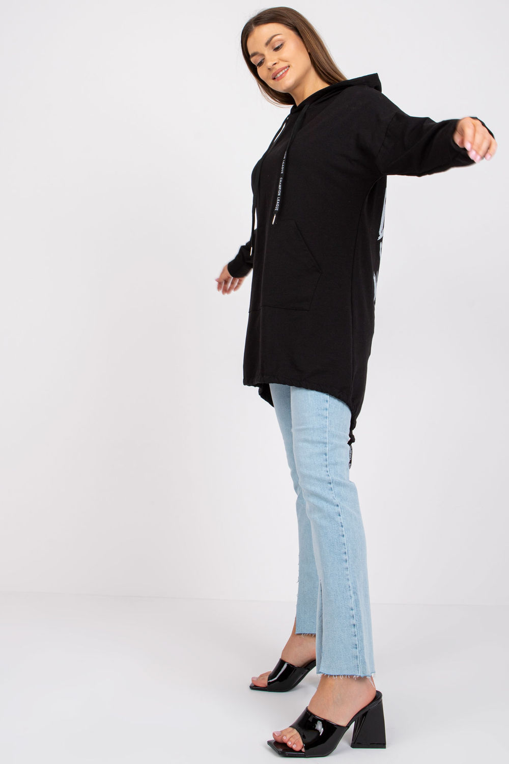 Bluza Damska Model DHJ-BL-20136.37 Black - Italy Moda162562 - Czarny