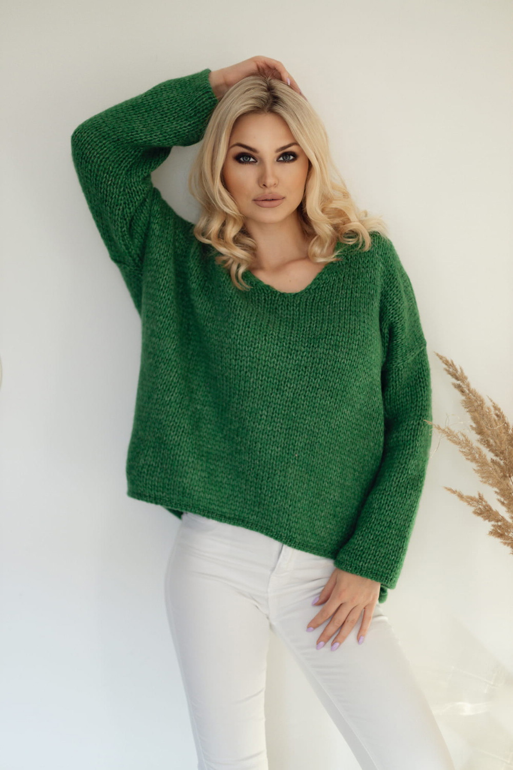 Sweter Damski Model 30080 Dark Green - PeeKaBoo163197 - Zielony