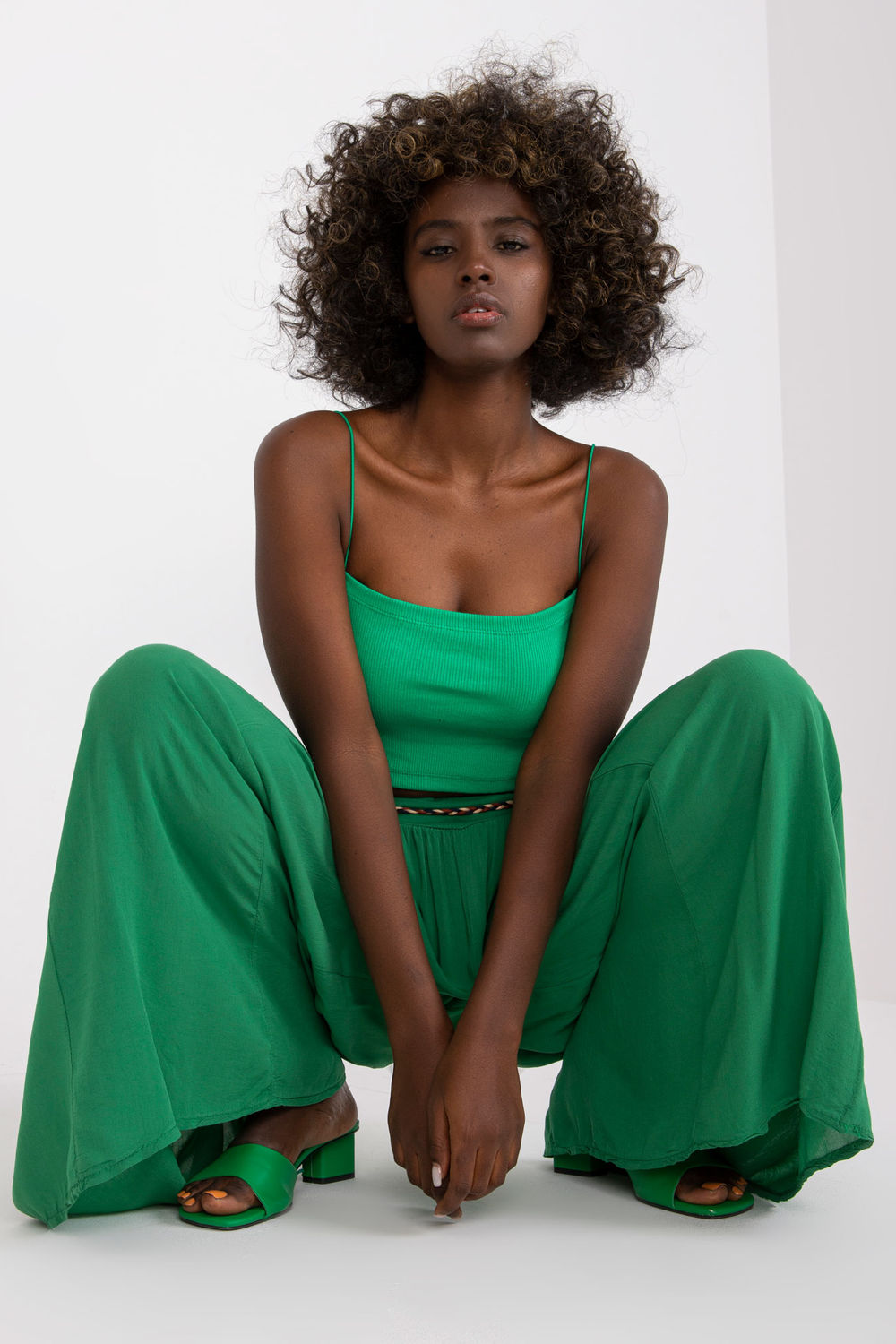 Spodnie Damskie Model TW-SP-BI-81733.14 Green - Och Bella166060 - Zielony - obrazek 2