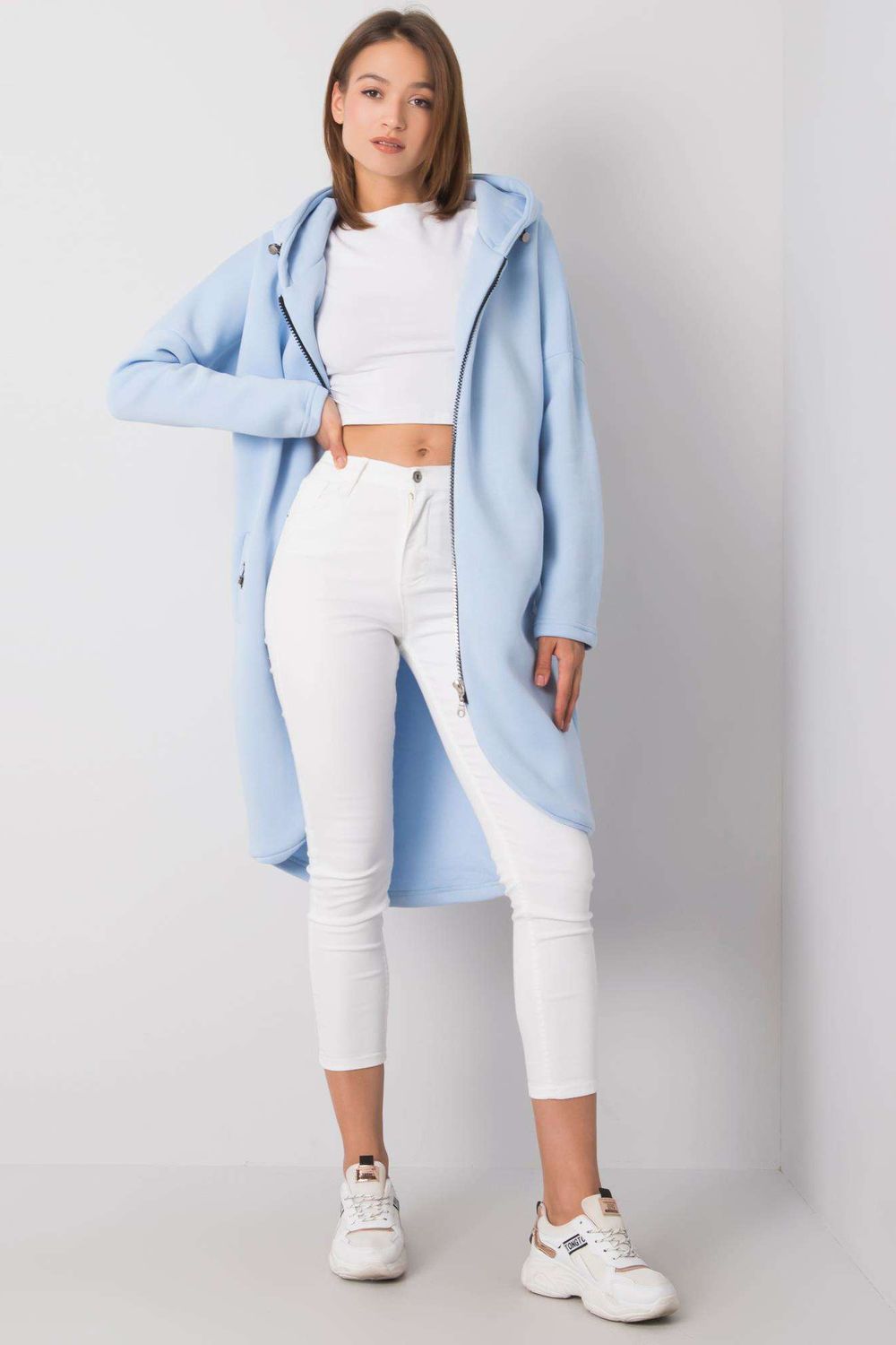 Bluza Damska Model RV-BL-4858-1.99P Light Blue - Rue Paris168769 - Niebieski - obrazek 2