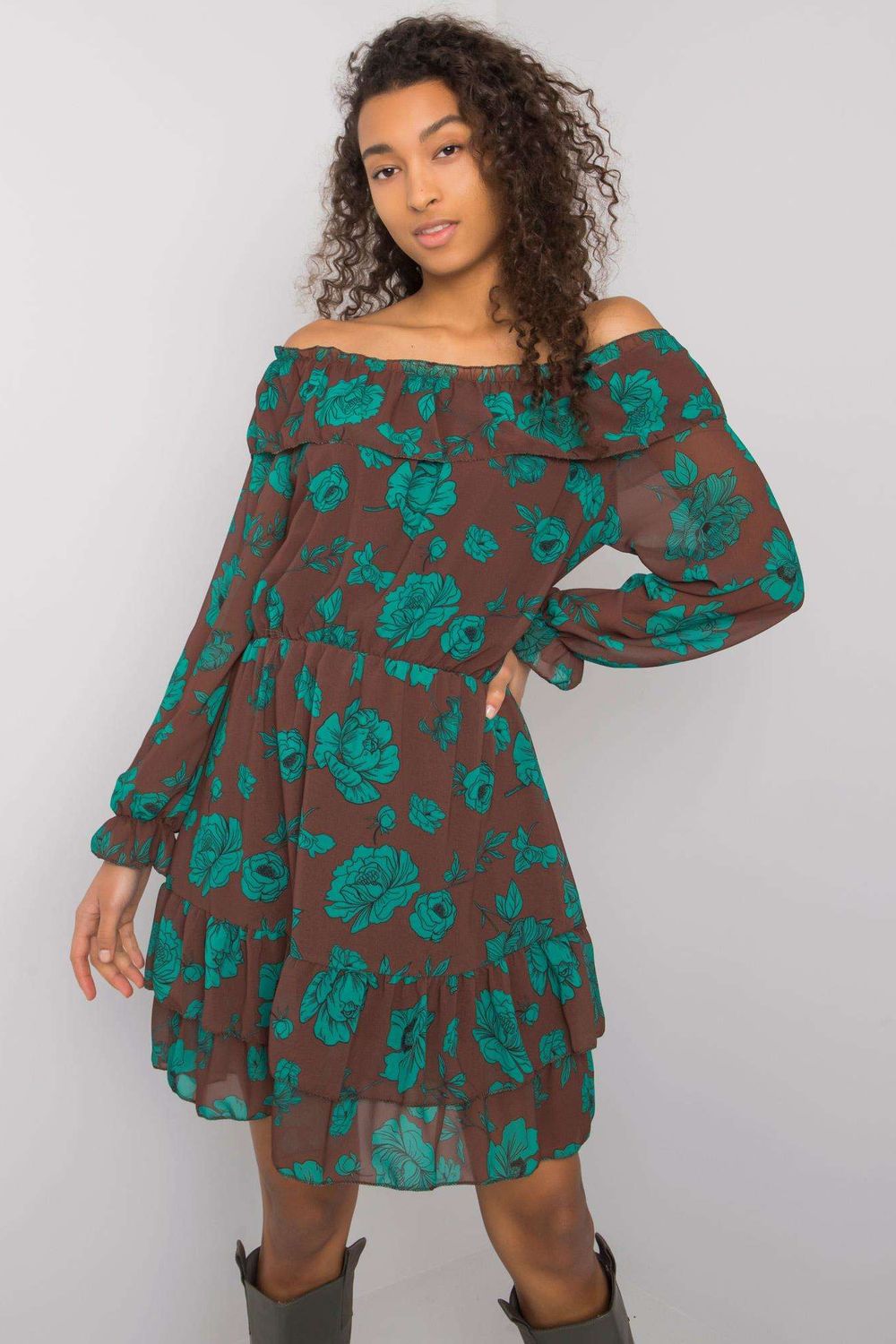Sukienka Model DHJ-SK-15015.56P Brown - Italy Moda169539 - Brązowy