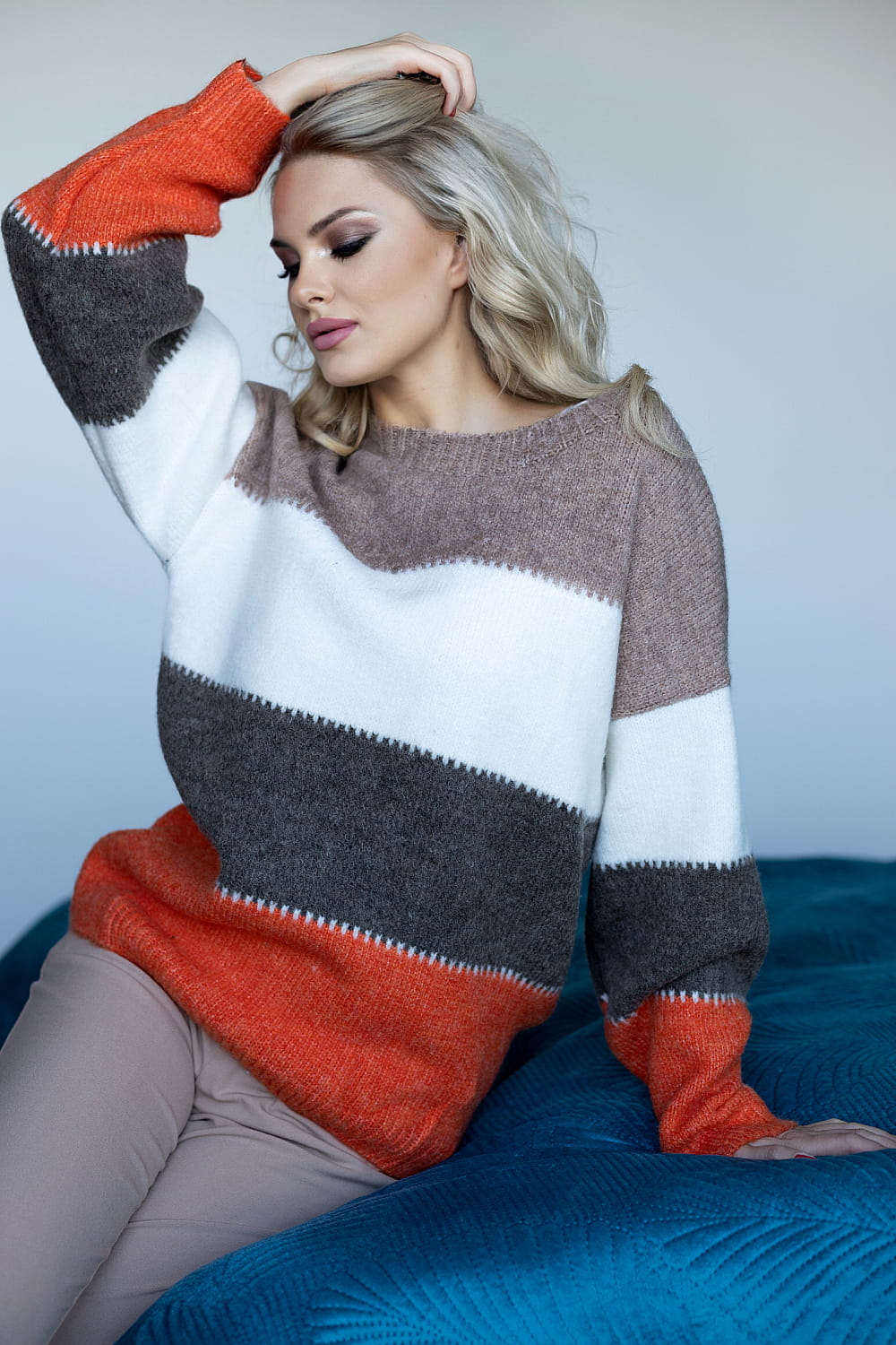 Sweter Damski Model 30084 Cappuccino - PeeKaBoo171318 - Wielokolorowy - obrazek 2