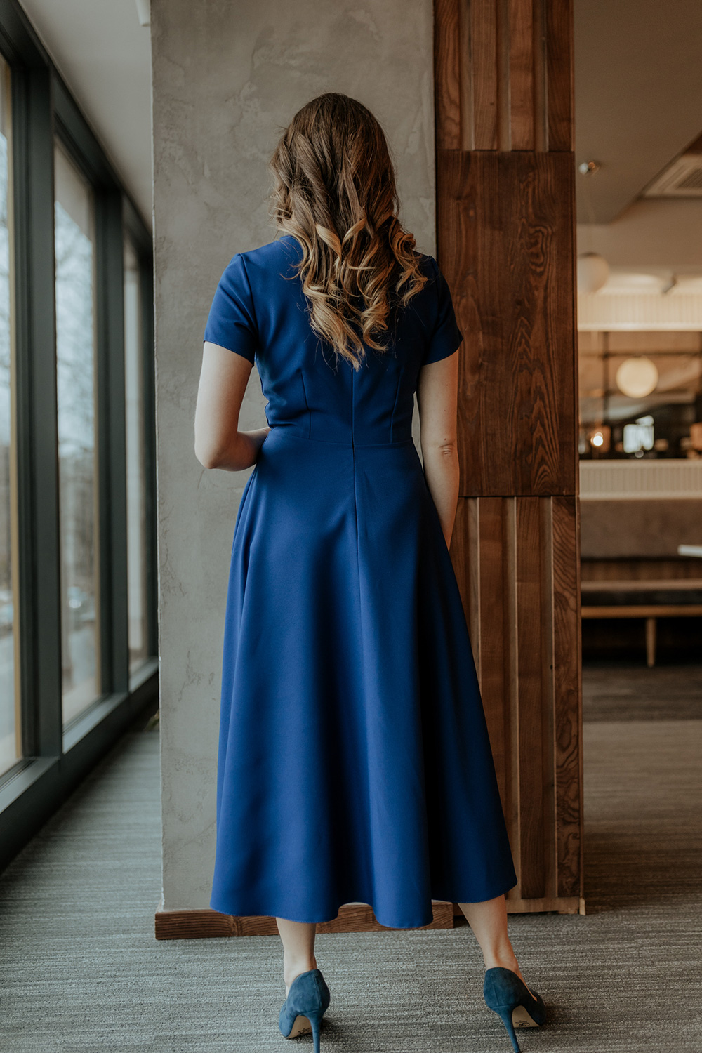 Sukienka Model T372/4 Navy - Tessita176715 - Granatowy - obrazek 3