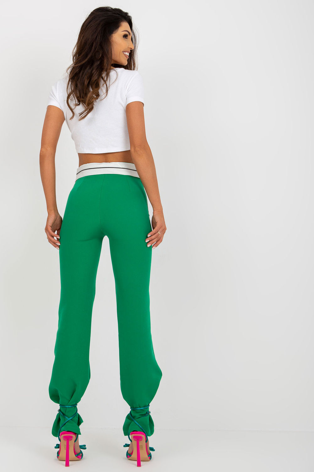 Spodnie Damskie Model DHJ-SP-6971.37P Green - Italy Moda179701 - Zielony - obrazek 3