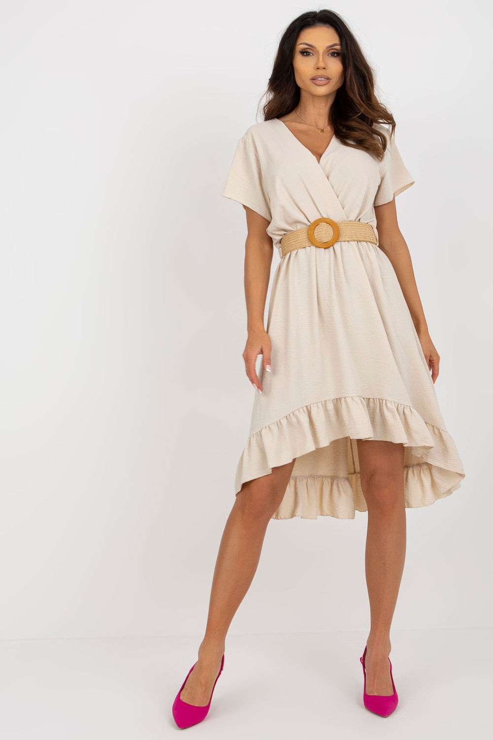 Sukienka Model DHJ-SK-8358.19 Beige - Italy Moda179730 - Beżowy