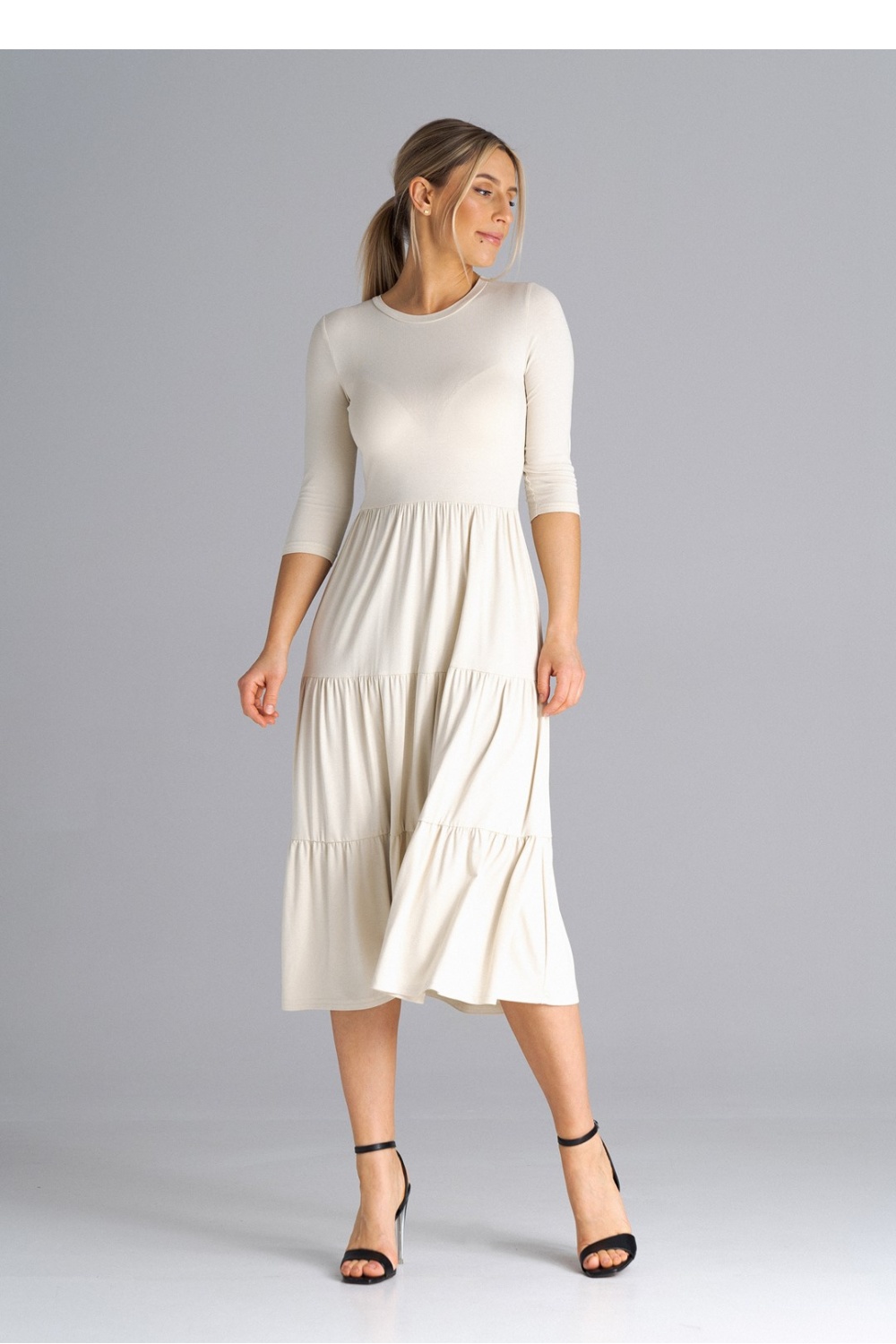 Sukienka Model M943 Beige - Figl180849 - Beżowy - obrazek 2