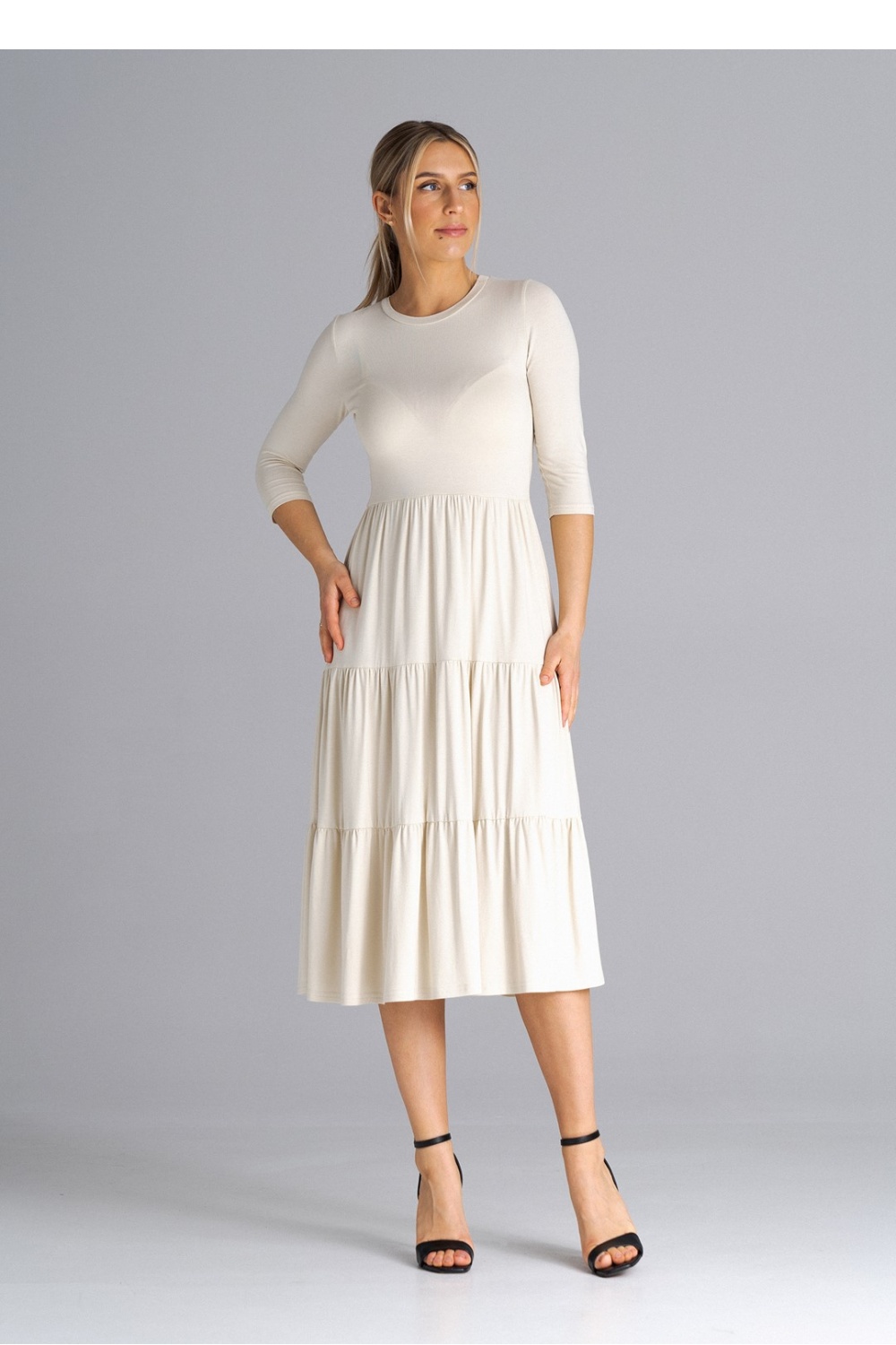 Sukienka Model M943 Beige - Figl180849 - Beżowy - obrazek 4