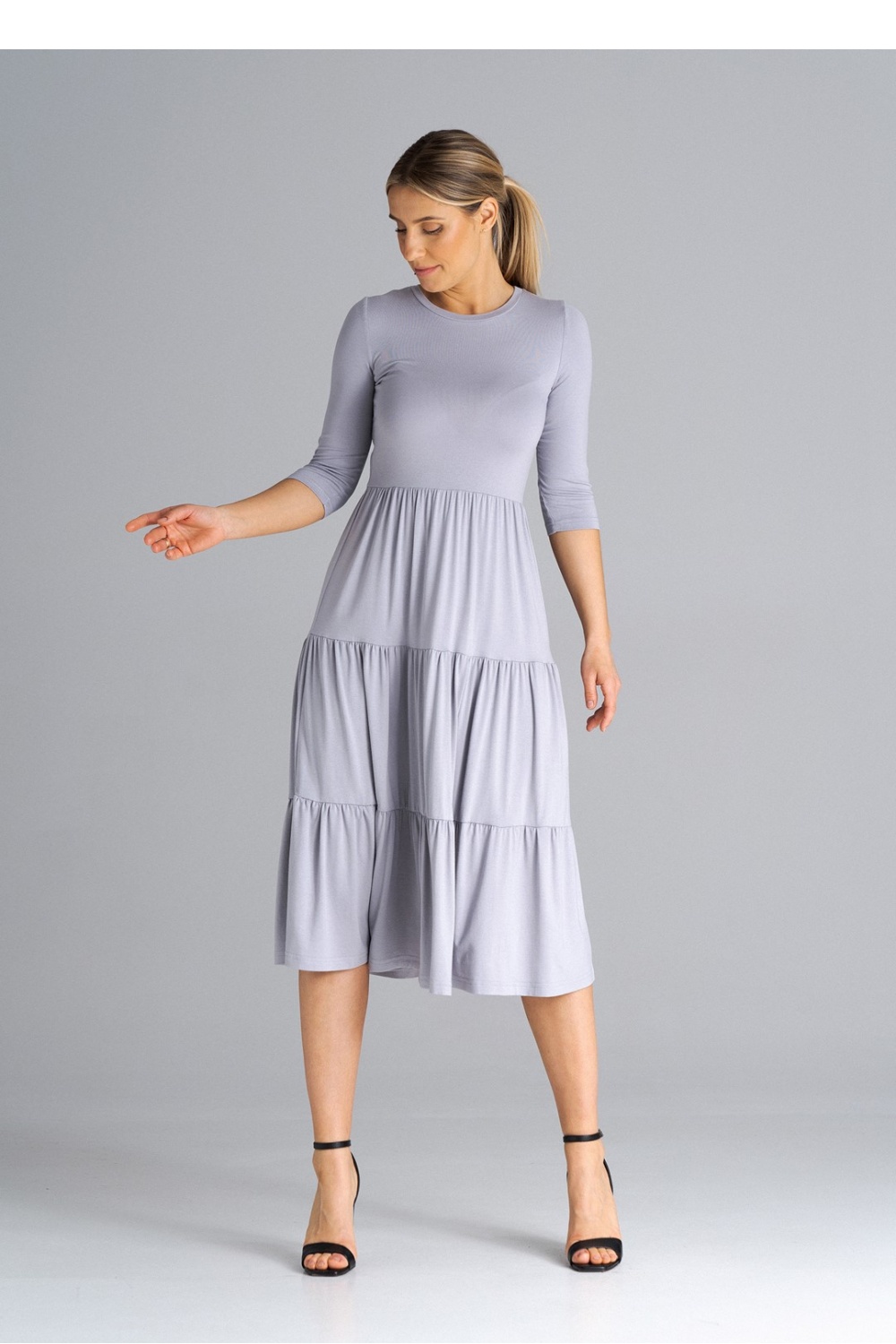 Sukienka Model M943 Light Grey - Figl180850 - Szary