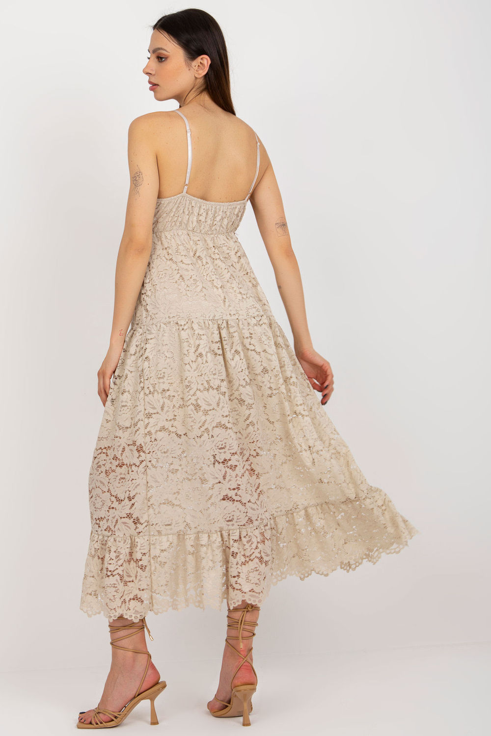 Sukienka Model TW-SK-BI-8247.62P Beige - Och Bella181671 - Beżowy - obrazek 3