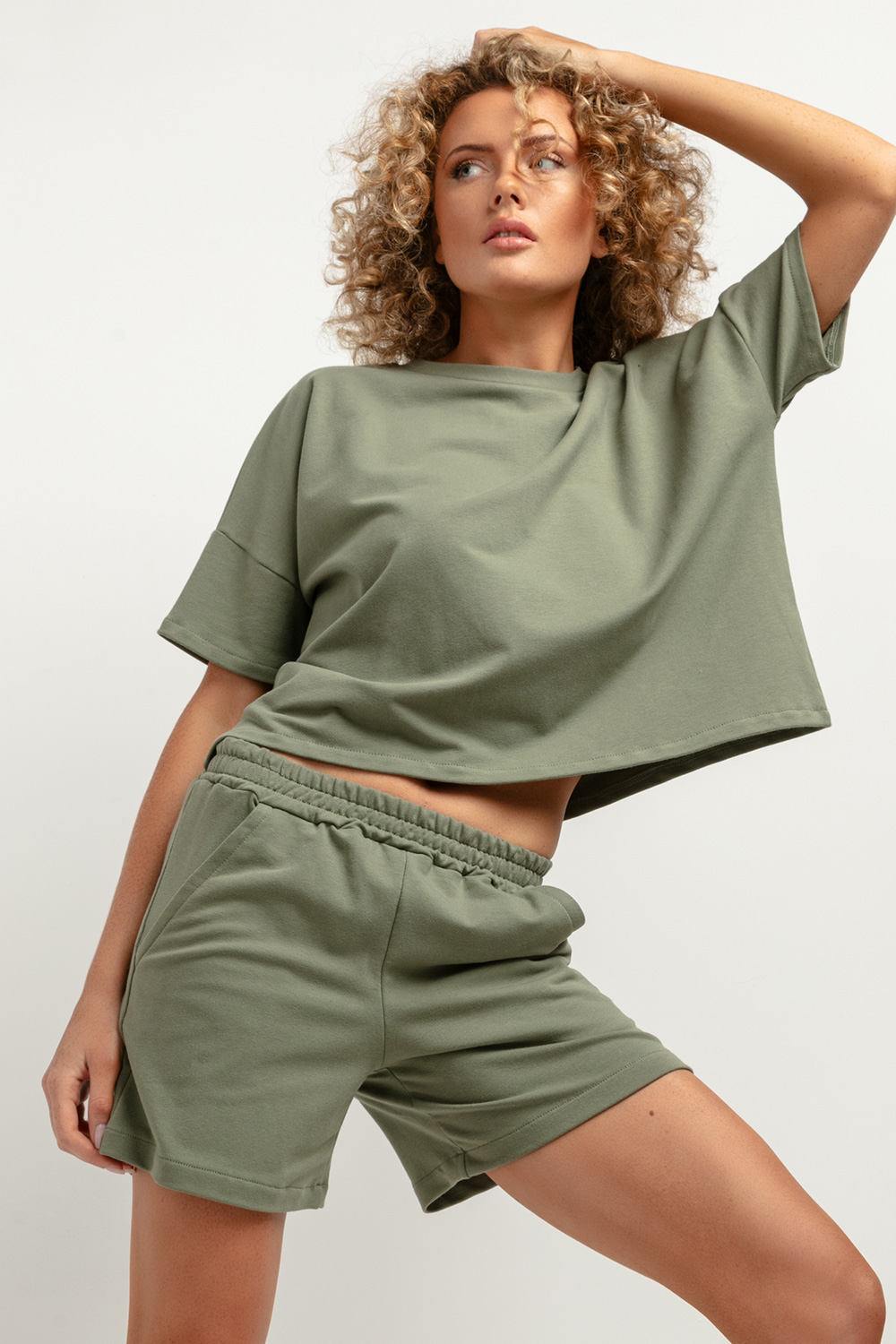 Szorty Damskie Model T385/8 Green - Tessita183179 - Zielony