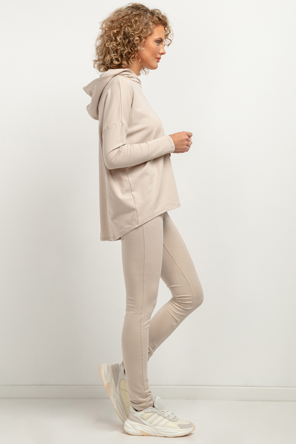 Bluza Damska Model T379/3 Light Beige - Tessita183275 - Beżowy - obrazek 3