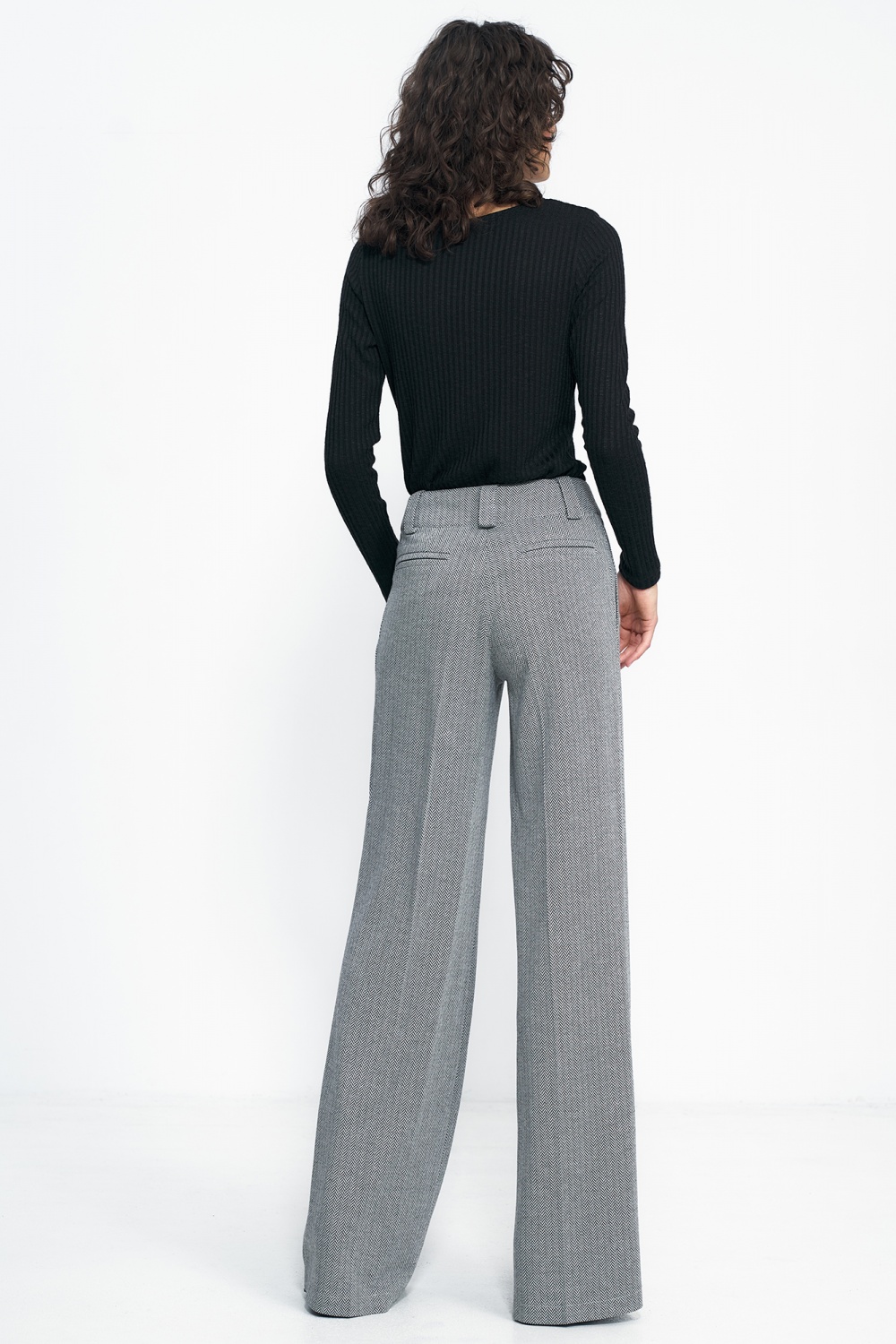 Spodnie wide leg w czarną jodełkę SD82 Black - Nife184593 - Czarny - obrazek 3