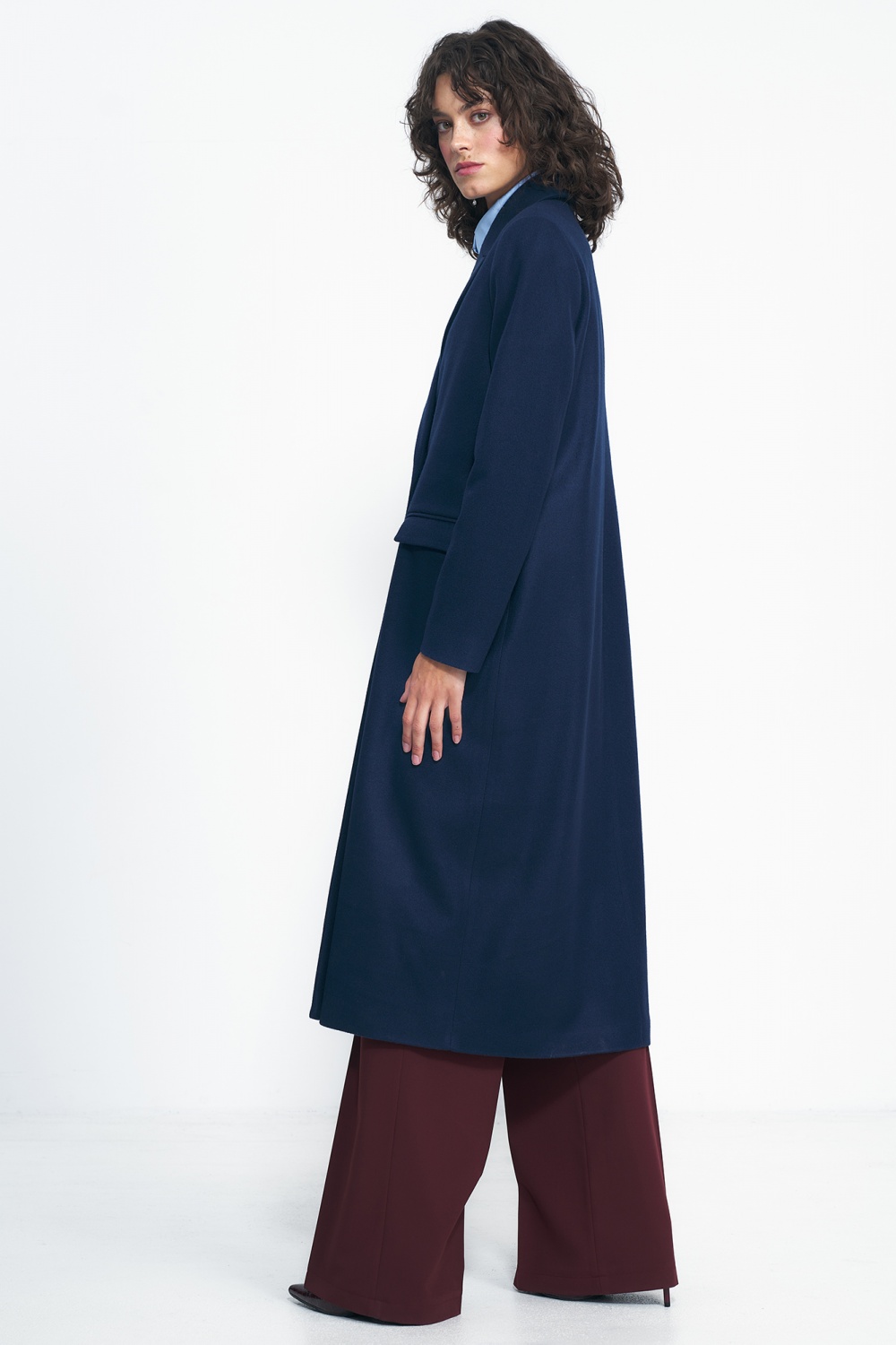 Granatowy płaszcz oversize PL20 Navy - Nife186121 - Granatowy - obrazek 3